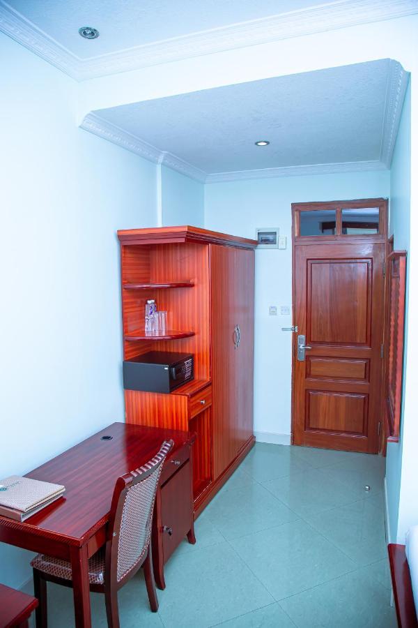 Greenlight Hotel Dar es Salaam Exterior photo